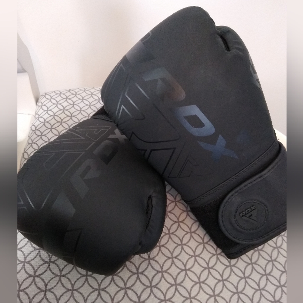 Kids RDX MMA sparring gloves